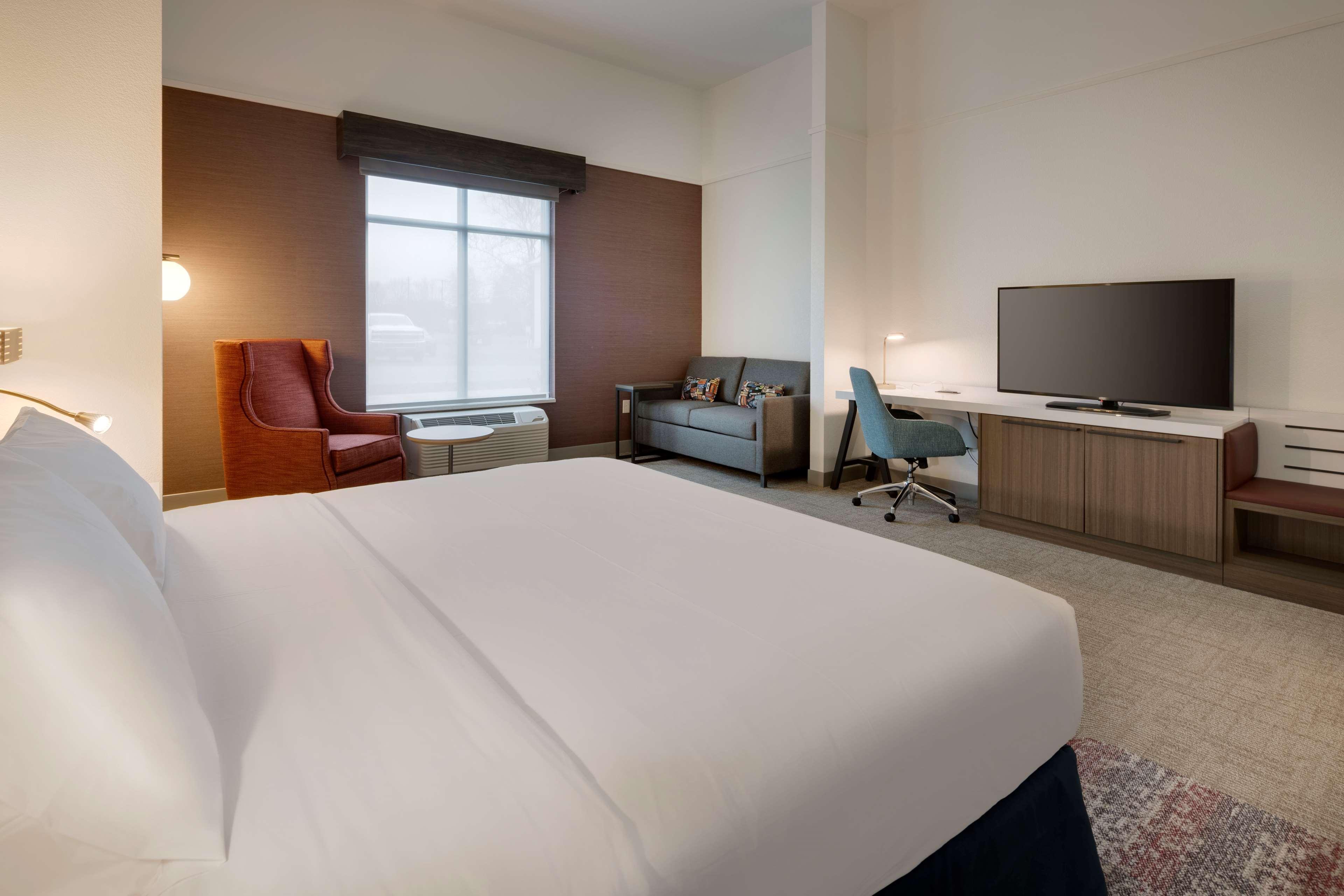 Hilton Garden Inn Haymarket ภายนอก รูปภาพ