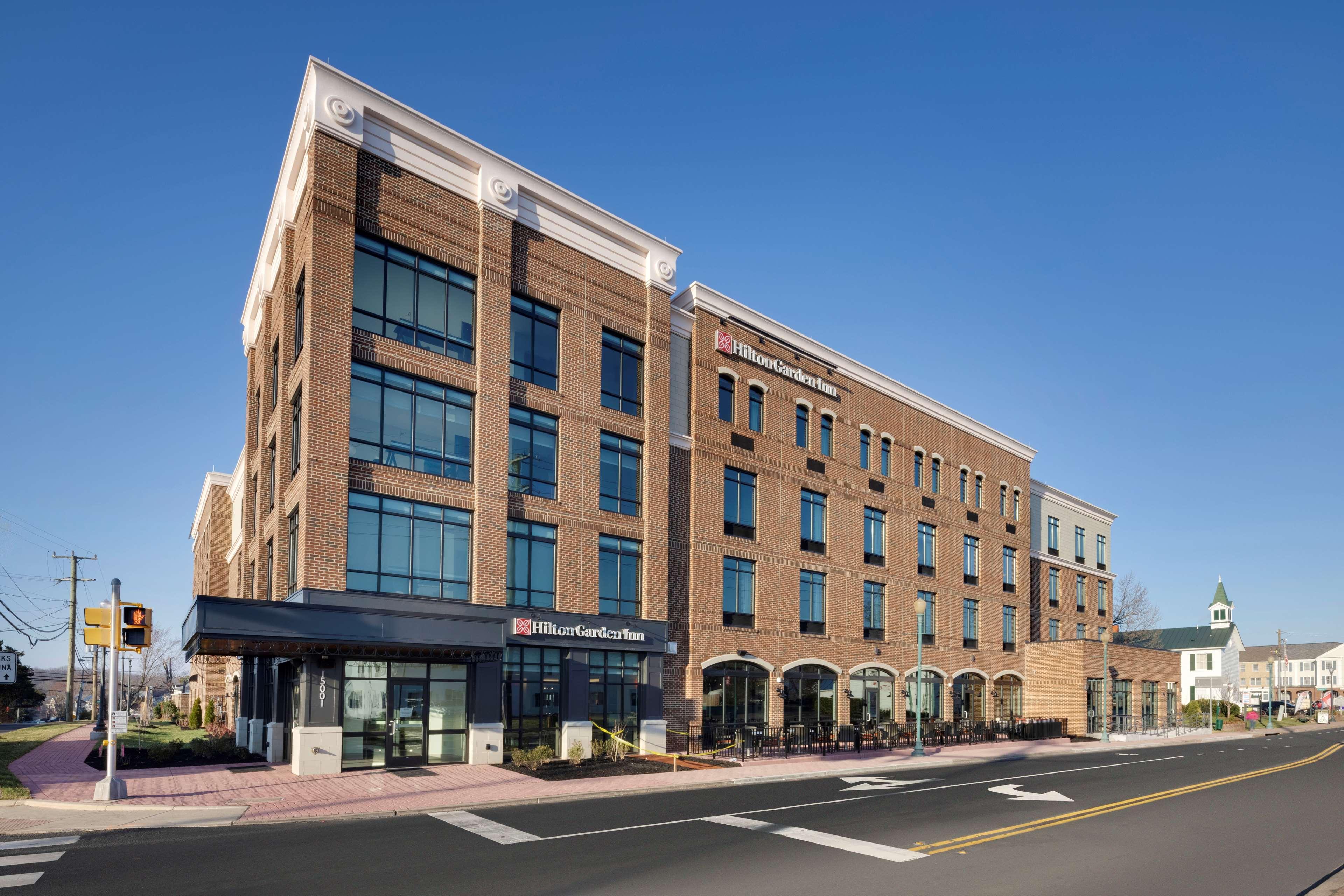 Hilton Garden Inn Haymarket ภายนอก รูปภาพ