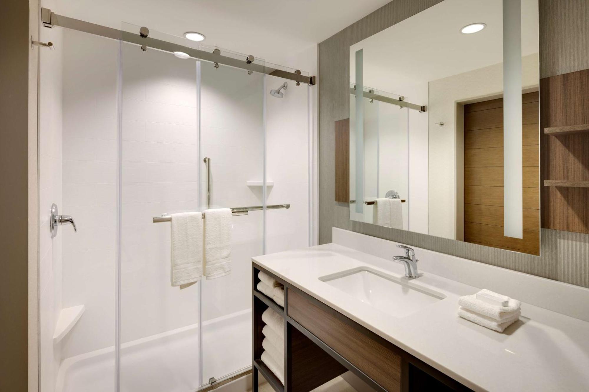 Hilton Garden Inn Haymarket ภายนอก รูปภาพ