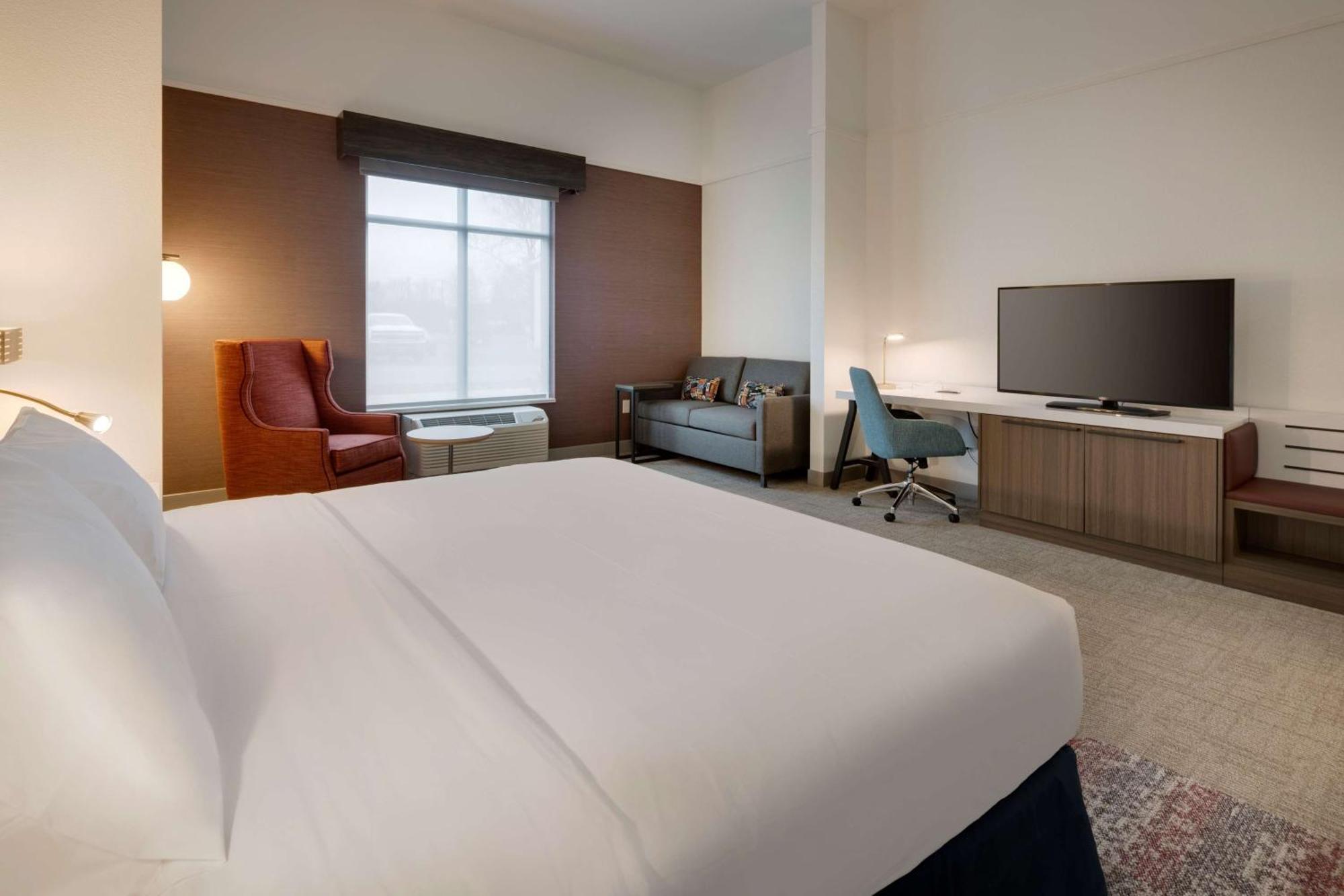 Hilton Garden Inn Haymarket ภายนอก รูปภาพ