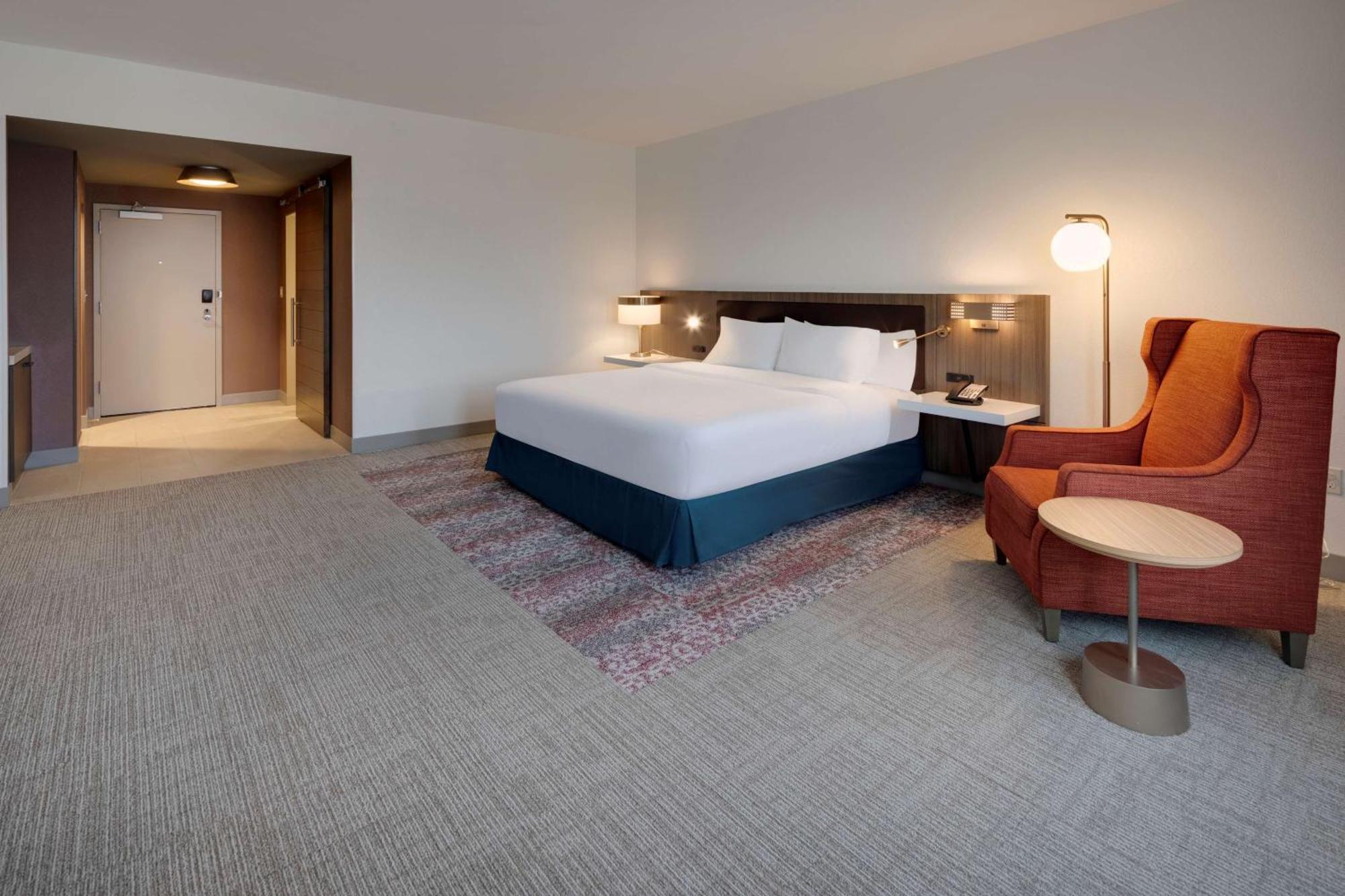 Hilton Garden Inn Haymarket ภายนอก รูปภาพ